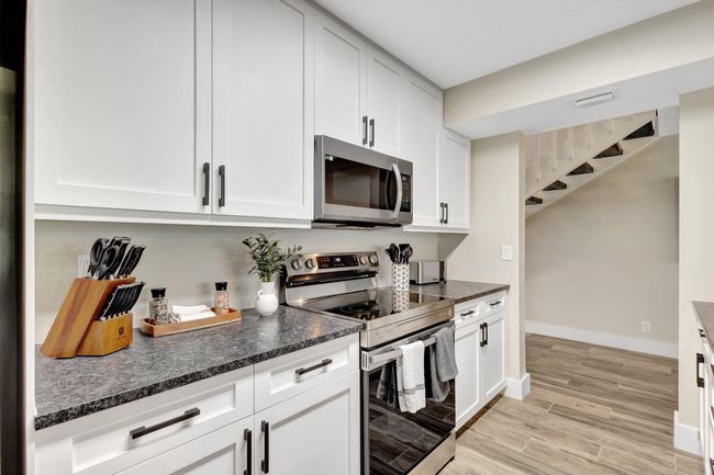 295 Old Meadow Way, Condo with 2 bedrooms, 2 bathrooms and null parking in Palm Beach Gardens FL | Image 11