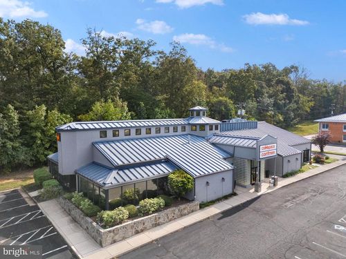 7373 Comfort Inn Dr, WARRENTON, VA, 20187-7939 | Card Image