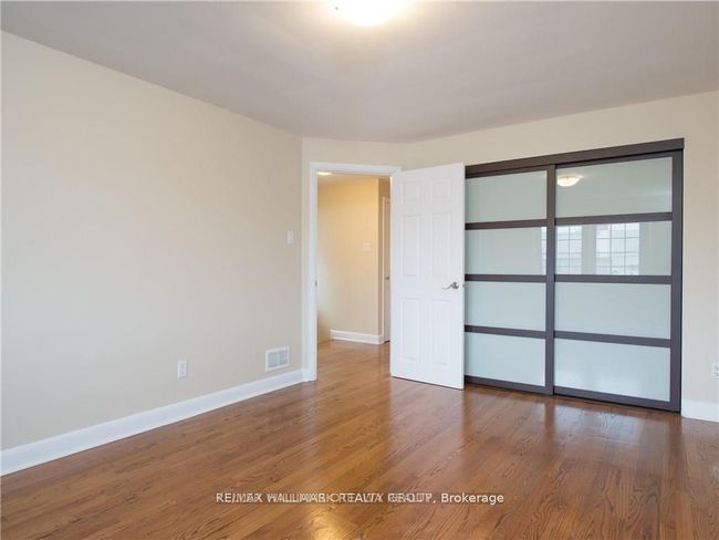 298A Woodroffe Avenue, House attached with 3 bedrooms, 2 bathrooms and 3 parking in Woodroffe ON | Image 16