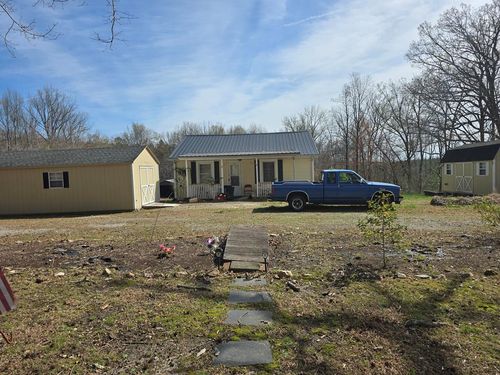 11044 Oral Oaks Road, Victoria, VA, 23974 | Card Image