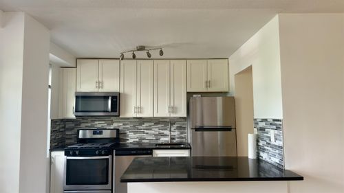 apt-2p-201 Saint Pauls Ave, Jersey City, NJ, 07306-3750 | Card Image
