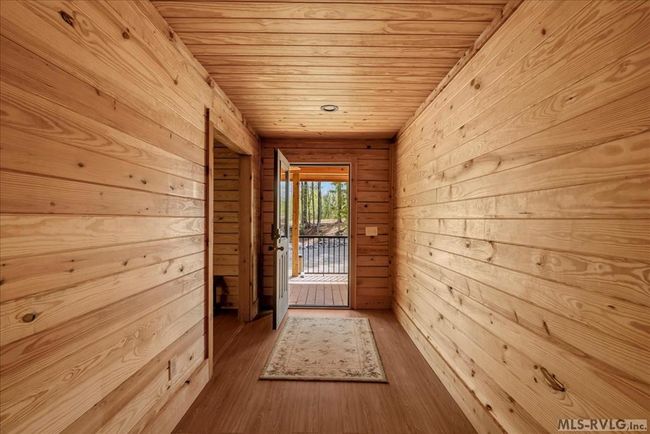 Grand entry / foyer in all natural wood finishes | Image 20