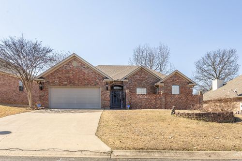 130 Fontainbleau Dr, Maumelle, AR, 72113 | Card Image