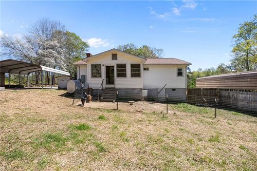 1908 Cartwright Dr, Kernersville, NC, 27284-9207 | Card Image