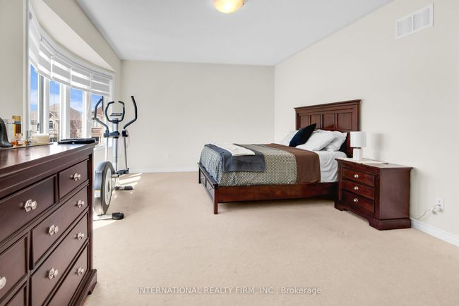 133 Hatton Garden Rd, House other with 4 bedrooms, 4 bathrooms and 4 parking in Woodbridge ON | Image 40