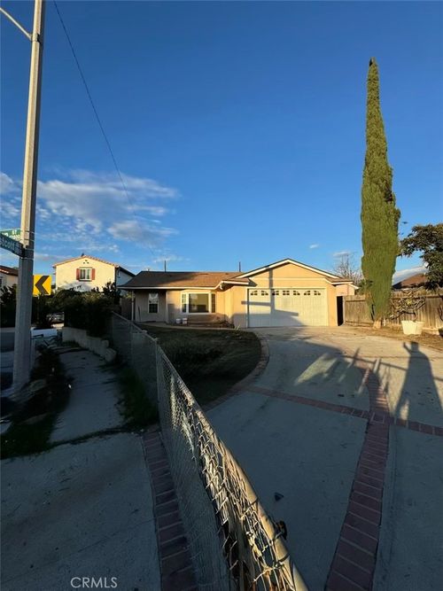 3530 Westcott Ave, Baldwin Park, CA, 91706-3651 | Card Image