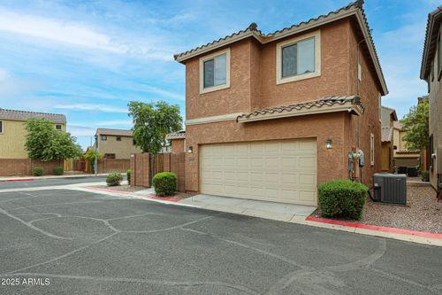 4726 W Fremont Rd, Laveen, AZ, 85339-8239 | Card Image