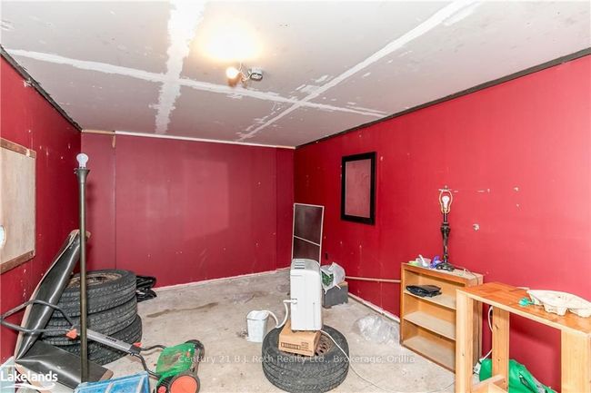 290 Barrie Rd, House other with 3 bedrooms, 2 bathrooms and 5 parking in Orillia ON | Image 26