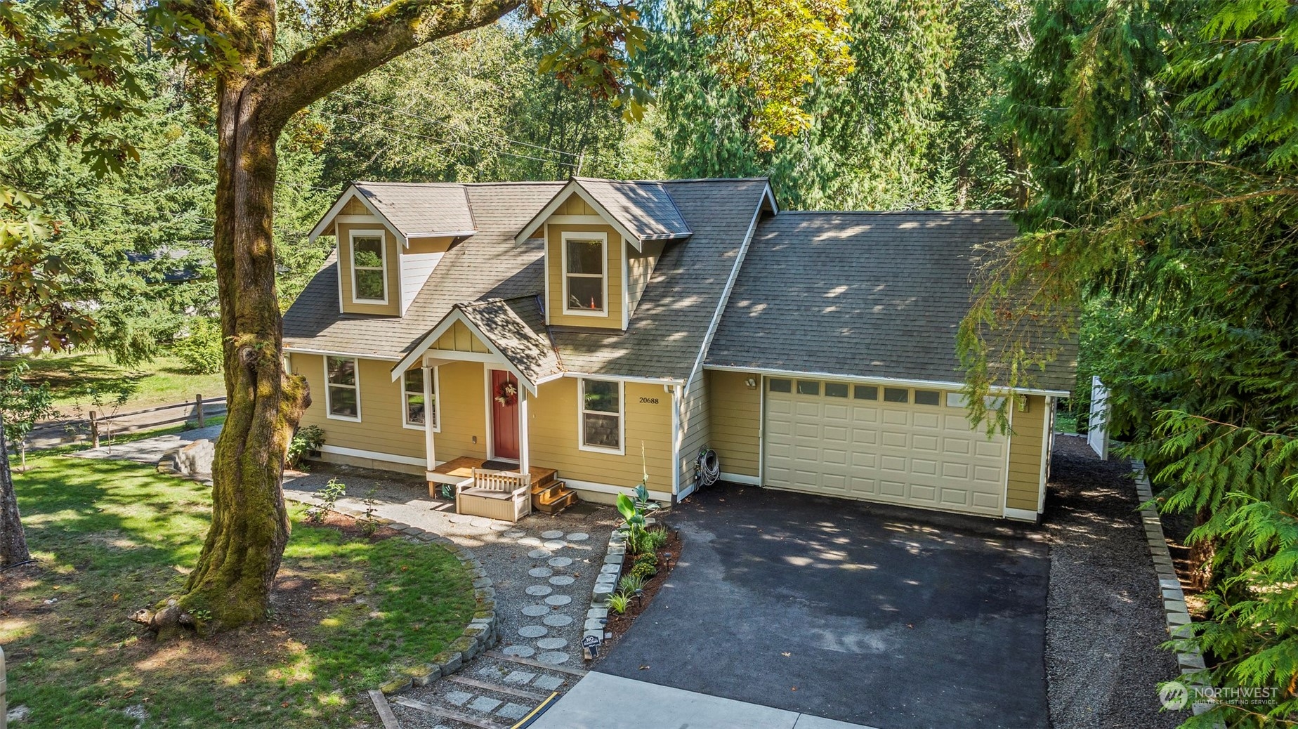 Nachant Dr, Indianola, WA 98342