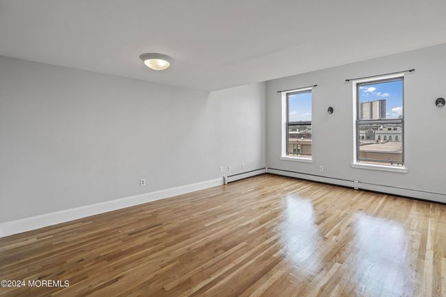 501 - 1115 Willow Ave, Condo with 3 bedrooms, 3 bathrooms and null parking in Hoboken NJ | Image 6