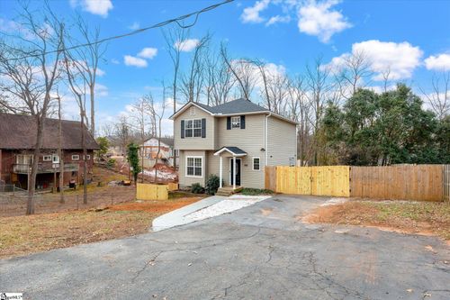 418 Legrand Blvd, Greenville, SC, 29607-2818 | Card Image