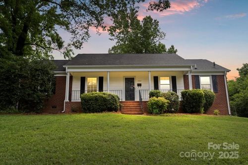 1512 Anthony Dr, Gastonia, NC, 28052-5071 | Card Image