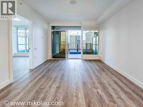 2xxx-6511 Sussex Ave, Burnaby, BC, V5H0K5 | Card Image