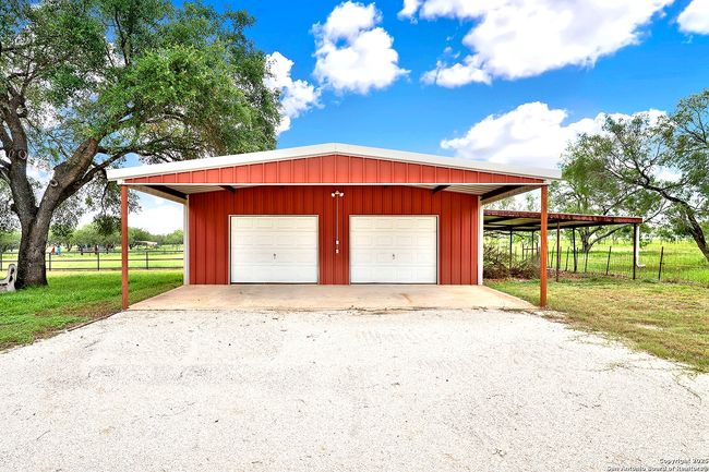 101 Ranch Rd, House other with 3 bedrooms, 3 bathrooms and null parking in Adkins TX | Image 39