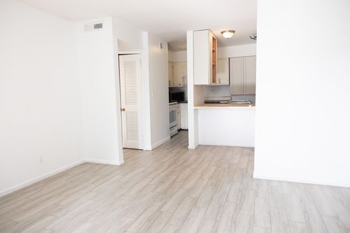 apt-r3-320 Welch Rd, Nashville, TN, 37211-3725 | Card Image