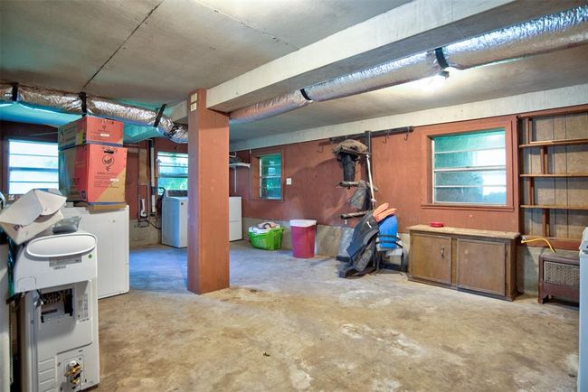 567 S Caney Loop, Home with 4 bedrooms, 2 bathrooms and 2 parking in Chester TX | Image 25