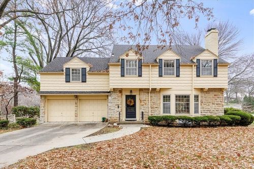 6455 Overbrook Rd, Mission Hills, KS, 66208-1939 | Card Image