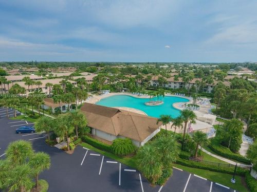 4704-3400 Frosty Way, NAPLES, FL, 34112-5073 | Card Image