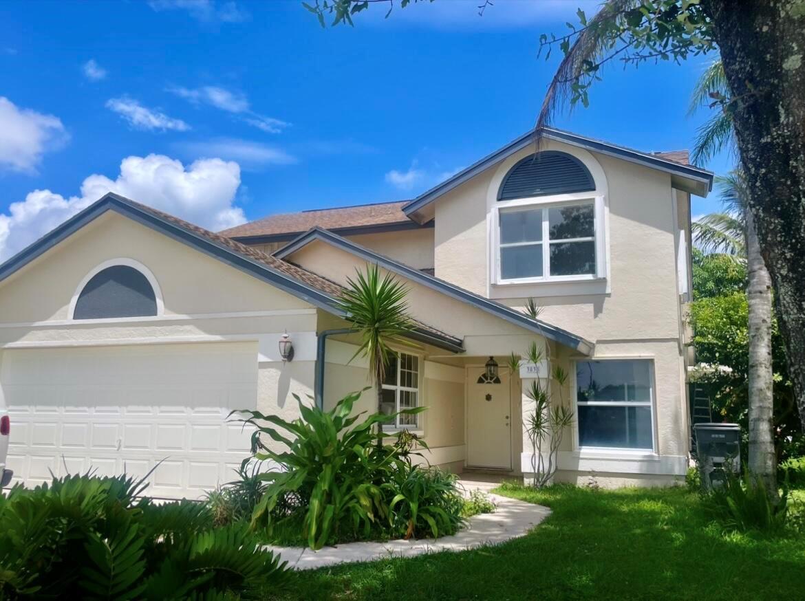 Circle Lake Dr, West Palm Beach, FL 33417