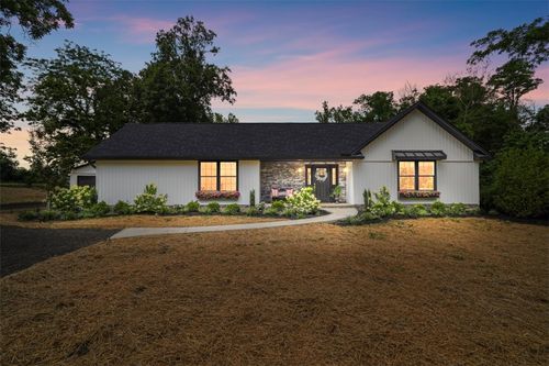 2032 Ford Rd, Morrow, OH, 45152-8433 | Card Image