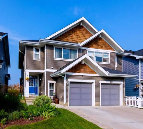 182 River Heights Crescent, Cochrane, AB, T4C0V1 | Card Image