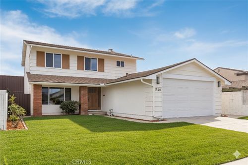 1540 238th St, Harbor City, CA, 90710-1305 | Card Image