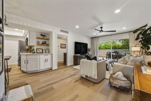 r105-7350 N Paso Trl, Scottsdale, AZ, 85255-2155 | Card Image