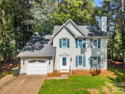 2708 Kirkholm Dr, Matthews, NC, 28105-2314 | Card Image