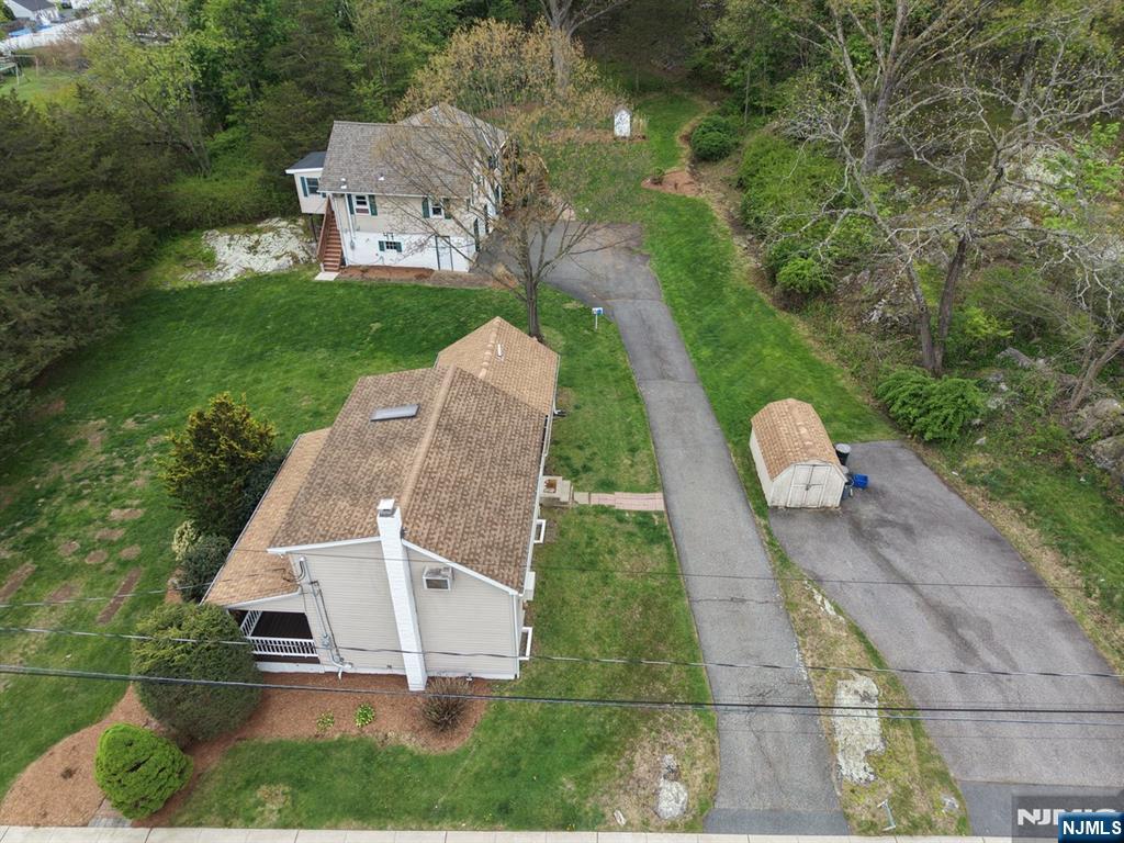 Residential in Wanaque