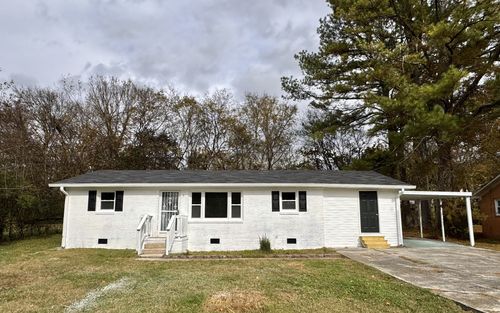 130 Meadowbrook Dr, Woodbury, TN, 37190-1613 | Card Image