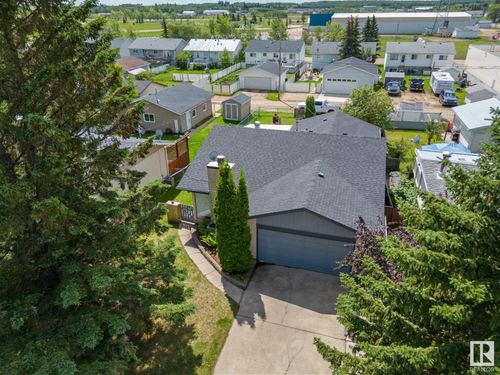 4751 56 Ave, Tofield, AB, T0B4J0 | Card Image