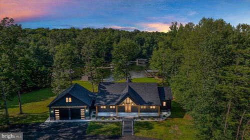 235 Sir Walter Dr, BUMPASS, VA, 23024-4614 | Card Image