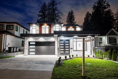 10671 127a St, Surrey, BC, V3V5L7 | Card Image