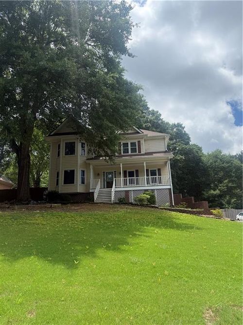 2031 Lakewood Cir, Grayson, GA, 30017-1268 | Card Image
