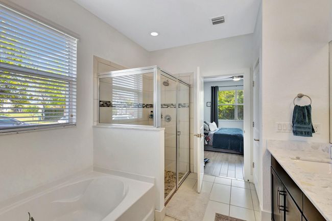 92 Palmetto Ln, House other with 4 bedrooms, 3 bathrooms and null parking in Royal Palm Beach FL | Image 26