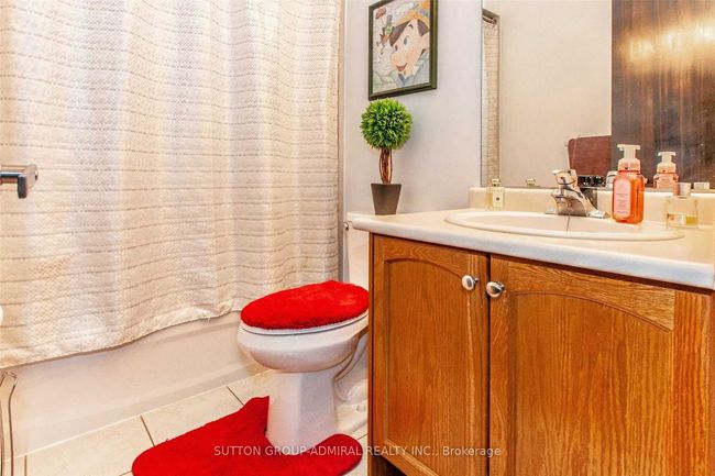 9 Amalfi Crt, House other with 5 bedrooms, 4 bathrooms and 2 parking in Vaughan ON | Image 33