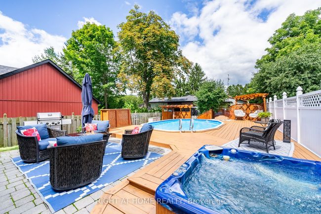 700 Myrtle Rd W, House other with 4 bedrooms, 3 bathrooms and 6 parking in Ashburn ON | Image 34