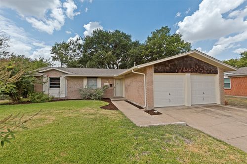 12123 Sunland St, Dallas, TX, 75218-1330 | Card Image