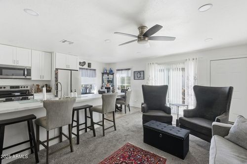 66-1916 W Morningside Dr, Phoenix, AZ, 85023-2373 | Card Image