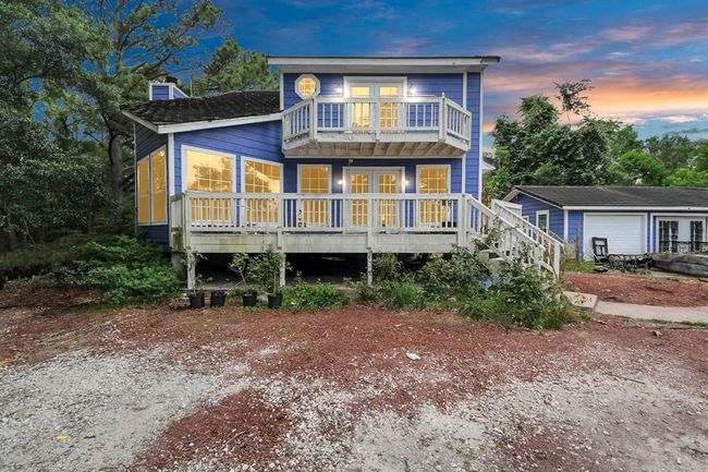 6502 S Highway 35, House other with 5 bedrooms, 3 bathrooms and 3 parking in Alvin TX | Image 9