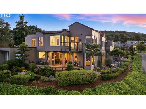 5960 S Riverpoint Ln, Portland, OR, 97239 | Card Image