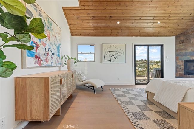8280 Grand View Dr, House other with 3 bedrooms, 4 bathrooms and 2 parking in LOS ANGELES CA | Image 31