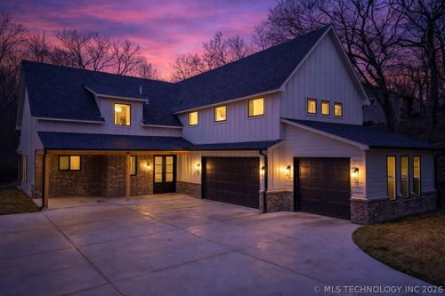 1000 S Moccasin Pl, Sapulpa, OK, 74066-6072 | Card Image