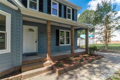 10717 Danesway Ln, Cornelius, NC, 28031-9200 | Card Image