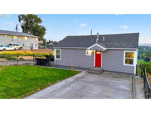 725 Se 6th St, Pendleton, OR, 97801-3108 | Card Image