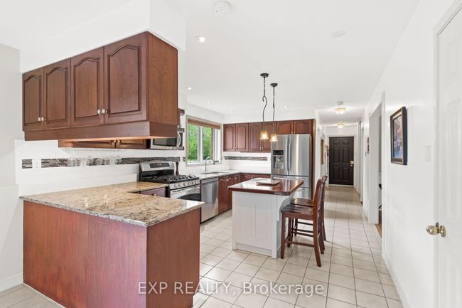 4 Barry Burn Crt, House other with 4 bedrooms, 3 bathrooms and 10 parking in Nepean ON | Image 13