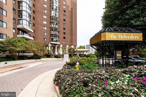 423-1600 N Oak St, ARLINGTON, VA, 22209-2762 | Card Image