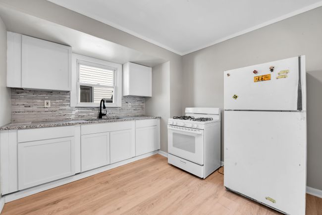 8127 Continental Ave, House other with 4 bedrooms, 1 bathrooms and null parking in Warren MI | Image 10