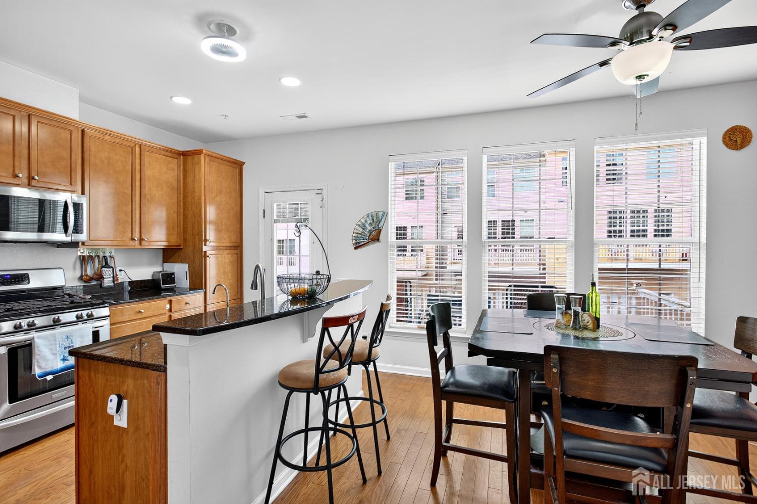 Residential Lease in Highland Park 5
