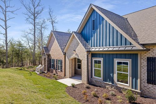 25-92 Founding Way, Lookout Mountain, GA, 30750-2003 | Card Image